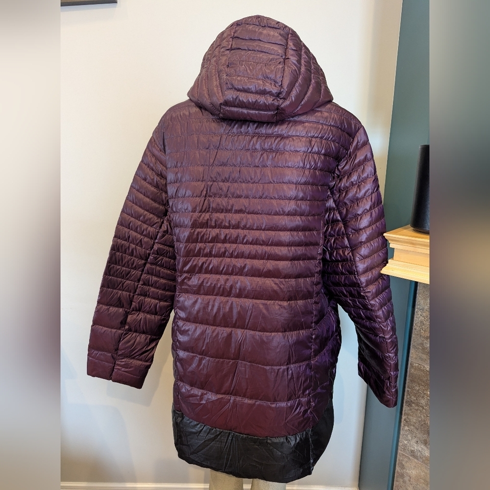 Nuage Sport lightweight, down-filled Purple & Black puffer jacket Plus Size 2x - Picture 5 of 12